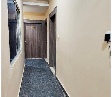 Puri Hotel | Near Sea Beach HOTEL SEA QUEEN RESORT INN ! Puri,Near Jagannath Temple- Fully Air conditioned Rooms ,Wifi and Restaurant, Parking Facilities - A Top Rated Hotel IN PURI