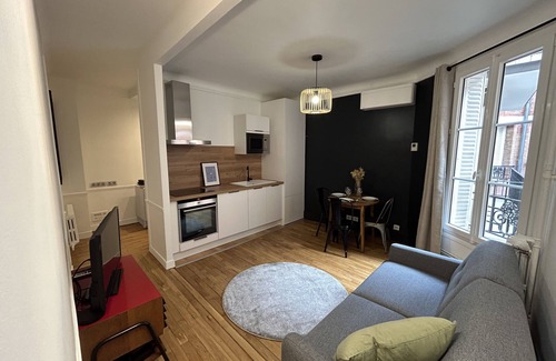 Bel-Air Nord Apartment | Near the Marais/apartment 6 travellers- Paris 12