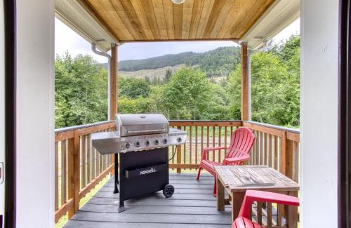 Nehalem House | Nehalem Coastal Oasis - Secluded Coastal Home with Hot Tub on 14 Acres