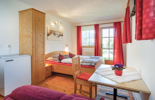 Kartitsch Apartment | Nestled between the Carnic Ridge and the Lienz Dolomites on the sunny side of the Alps, these apartm