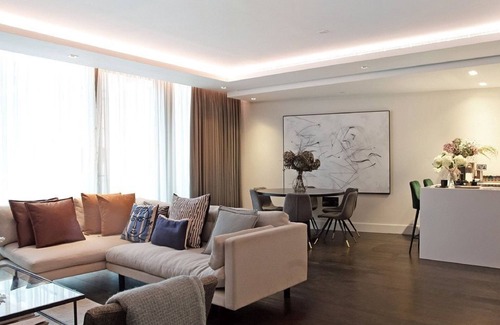 West Kensington Apartment | Nestled within an exclusive development