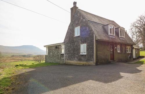 Fourstones Near Bentham House | Netherscar