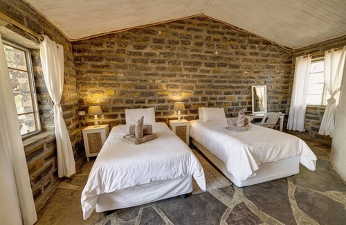 Sesriem House | Neuras Wine & Wildlife Estate