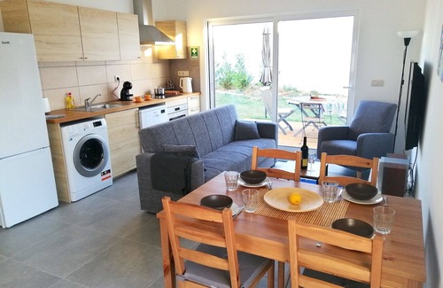 Moncarapacho e Fuseta House | New 2 Bedroom House With Garden and Shared Pool