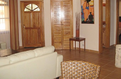 Nosara Villa | New 2 Br 2 Ba Beach Villa - Tropical Pool - AC / WiFi (Steps to Beach) - Nosara