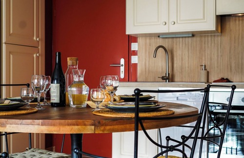 Saumane-de-Vaucluse Apartment | New apartment in top-of-the-range residence: swimming pool, tennis court, golf