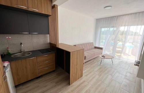 Utjeha Apartment | NEW! Apartment 1 with Pool in Bar, Montenegro