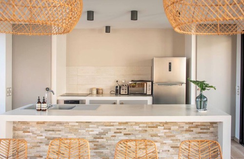 Saint-Pierre Villa | NEW: Architect-designed villa with waterfront terrace