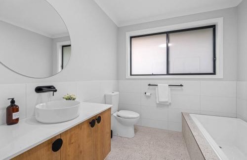 Beechworth House | New Central 2 bedroom townhouse