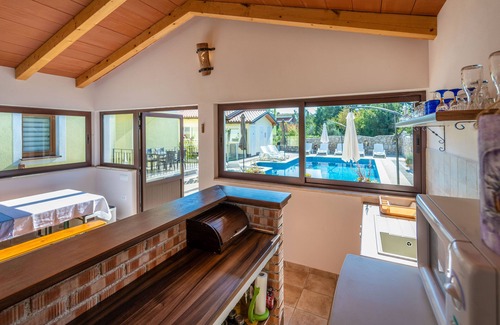 Strmac Resort | New! Complex of 3 apartments in the suburbs of Labin