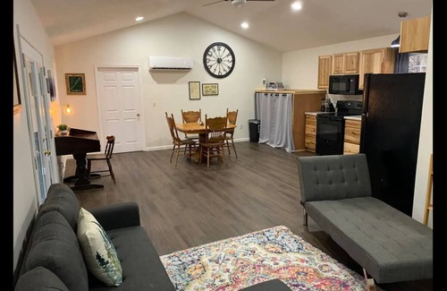 Shenandoah Cabin | New Custom Cabin near Shenandoan River