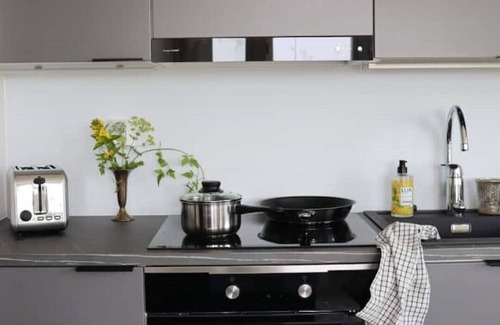 Tampere Apartment | New gorgeous apartment with lake view and garage