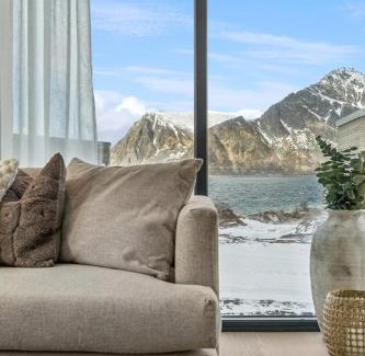 Vagan House | New high end cabin, Lofoten