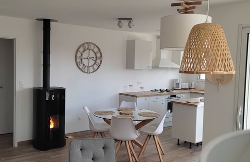 Pleherel-Plage-Vieux-Bourg House | New house for 2/4 people, jacuzzi, 900m from the Sables d'Or beach, free wifi