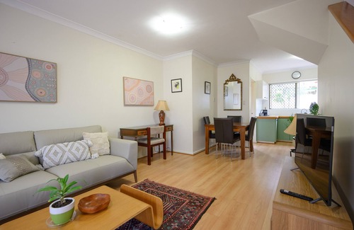 Mount Lawley House | New Listing - Best Location Leederville Townhouse