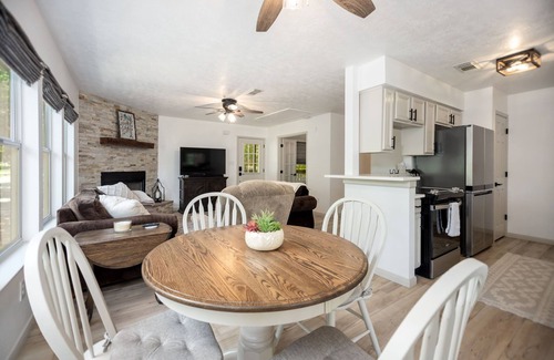 Cape Royale House | New Listing - Cape Royale Tree House w/Fire Pit – Direct Lake Access