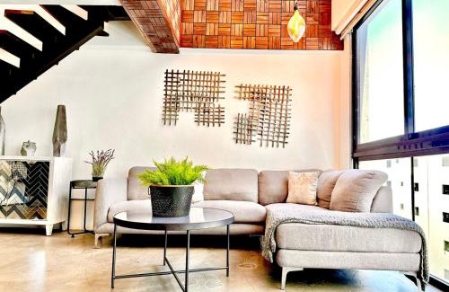 Downtown Santo Domingo Apartment | New Loft Apt Full AC King Bed