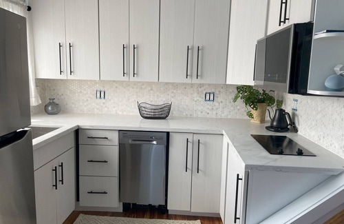 Princeville Condo | NEW: Oceanfront, Newly Remodeled 2 bedroom condo, WiFi, AC