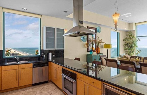 South Padre Island Condo | NEW! Penthouse Jr * Unrivaled Luxury * Insane Views