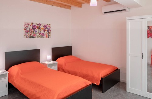 Villa Grazia di Carini Villa | New sea view villa with air conditioning, Wi-Fi garden and car parking
