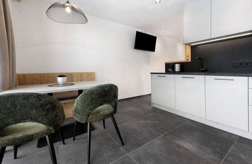 Fleres Apartment | New Studio Apartment 'Chalet Tribulaun - Apt 1' with Mountain View, Private Terrace and shared Sauna