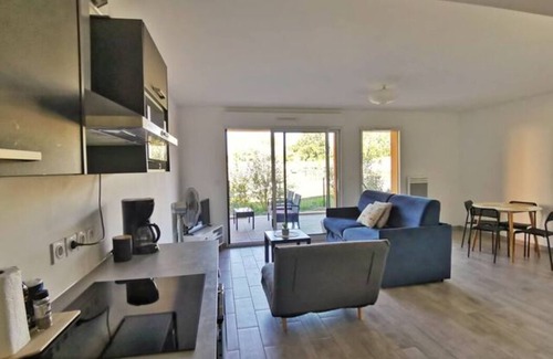 Grand Sud Apartment | New studio with garden, in residence with swimming pool