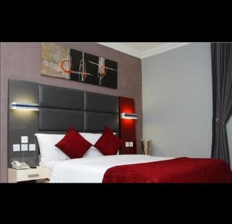 Serrekunda Apartment | Newcronicle Lodging apartment