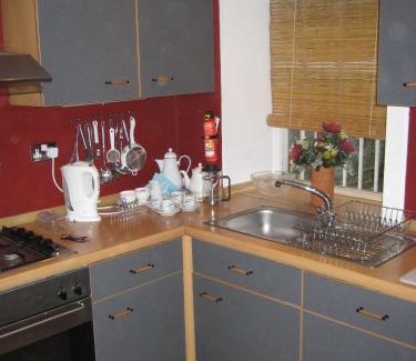 North West Apartment | Newhall
