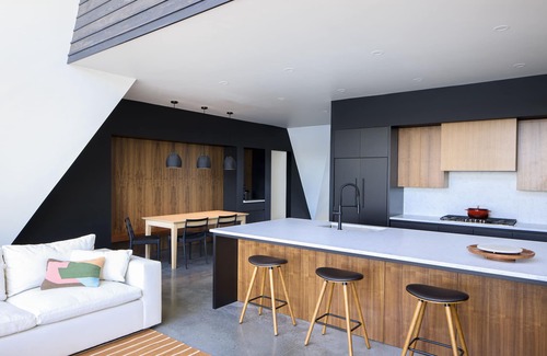 Castleton House | Newly Constructed Luxury Aframe Design Home - 5BR/3.5BA