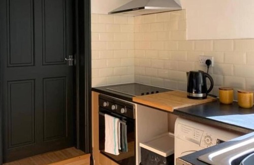 Gateshead Condo | Newly refurbished fabulous central Gateshead 3 bed