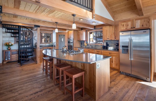 Incline Village House | Newly Remodeled Luxurious Craftsman Home