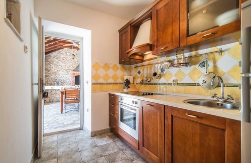 Mirce Villa | Newly renovated 3-BR Dalmatian stone Villa with Pool for 6-8 Guests