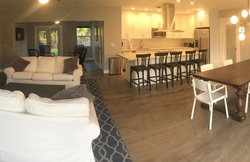 Boca Raton House | Newly Renovated 4/3 Upscale East Boca Home