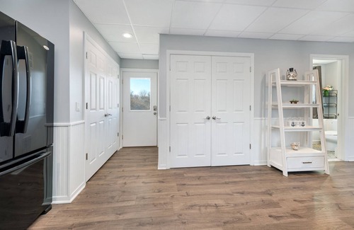 Point Judith House | Newly Renovated 4-bed Beach House in Point Judith - 10/10 Walkability!