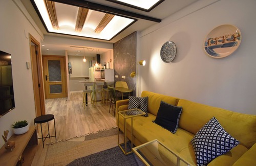 Zaragoza Old Town Apartment | Newly renovated apartment in El Pilar