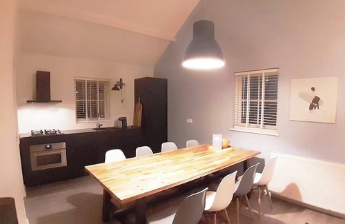 Hollum Apartment | Newly renovated apartments on large grounds