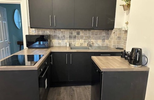 Bath Apartment | Newly renovated ground floor flat, central Bath