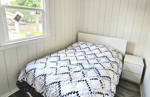 Grand Rapids House | Newly Renovated in Grand Rapids Downtown