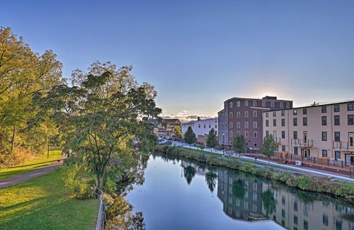 Penn Yan Apartment | Newly Renovated Penn Yan Apartment Less Than 1 Mi to Lake!