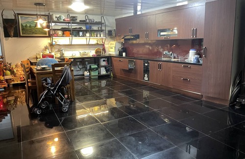 Dong Anh House | Ngôi Nhà Việt Ấm Cúng Hướng Sân Vườn Giường Cỡ Queen