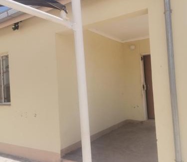 Oshakati House | Ngenonye Day and Night accommodation