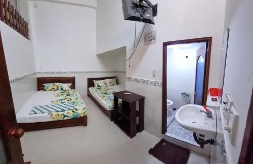 Chau Doc Bed & Breakfast | Nhà nghỉ Kim Long Chùa Bà Châu Đốc Núi Sam