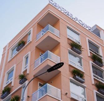 Tran Phu Beach Apartment | Nha Trang Center Point