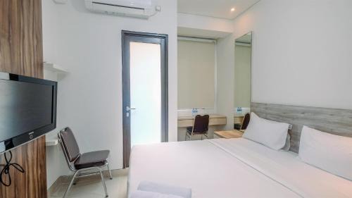 Depok Apartment | Nice and Cozy Studio at Transpark Cibubur Apartment By Travelio