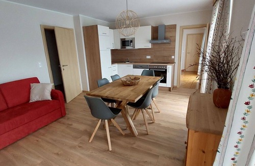 Augsdorf Apartment | Nice apartment for 6 guests with WIFI, TV and balcony