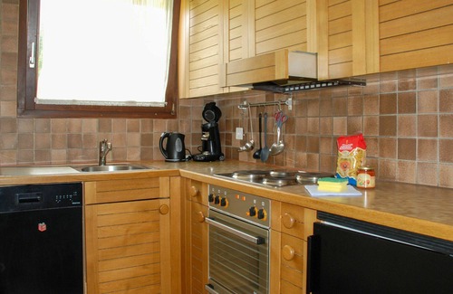 San Bernardino Apartment | Nice apartment for 4 guests with pool, WIFI, TV, balcony, pets allowed and panoramic view