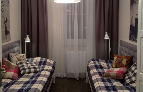 Polanica-Zdroj Apartment | Nice apartment for 4 guests with WIFI, TV, balcony, pets allowed, panoramic view and parking