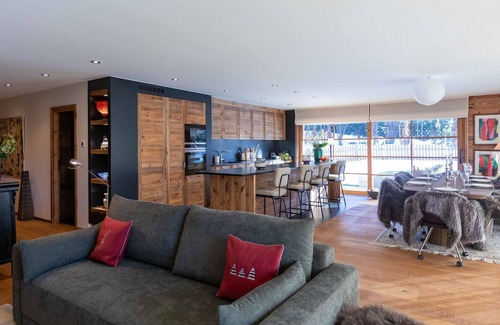 Villars-sur-Ollon Apartment | Nice apartment for 10 people with hot tub, WIFI, TV and parking