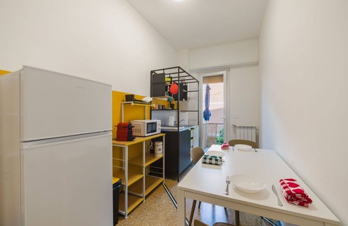 Rapallo Apartment | Nice apartment for 3 guests with A/C, WIFI, TV and balcony