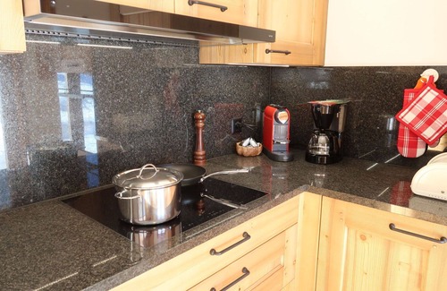 Evolene Apartment | Nice apartment for 4 guests with WIFI, TV, terrace and panoramic view